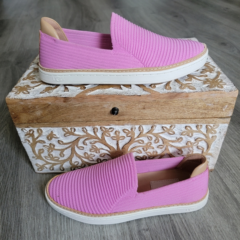 UGG Sammy Sneakers